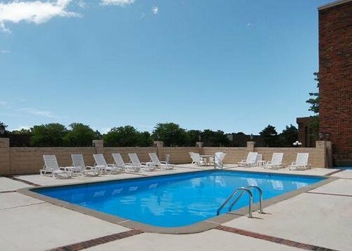 Quality Inn & Suites, Забронировать Отель Колумбус штат Огайо