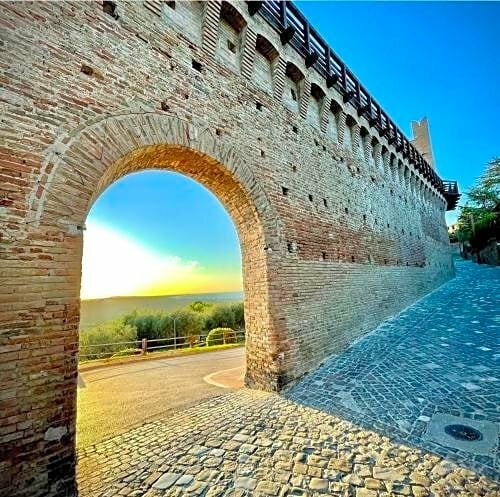Relais La Loggia, Đặt Khu nghỉ dưỡng Gradara Marche