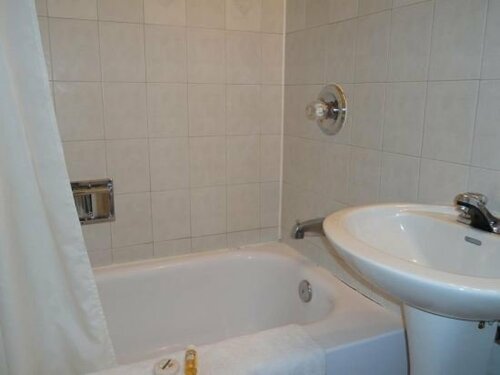 St. Norbert Hotel, Boek Hotel Fort Gary Winnipeg