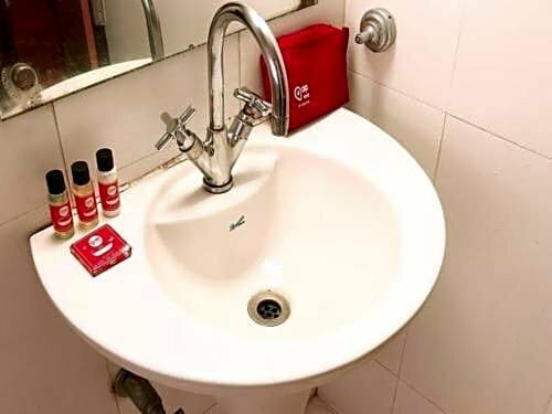 Hotel Trimoorti, Забронировать Отель Баллигандж Калькутта