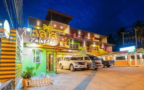 Talaysai hotel โรงแรม ทะเลใส, Забронировать Отель Отели Чумпхон с бассейном, Бассейн