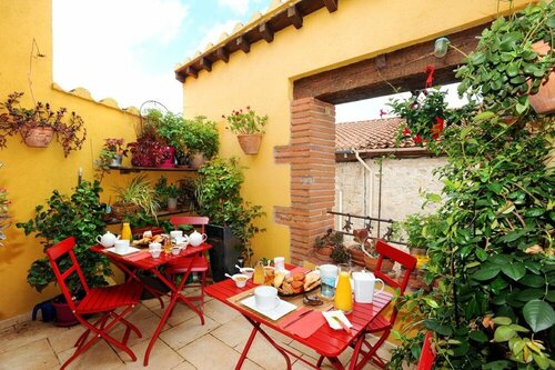 LAbri Sous Roche, Rezervați Hotel Perpignan Pyrénées-Orientales
