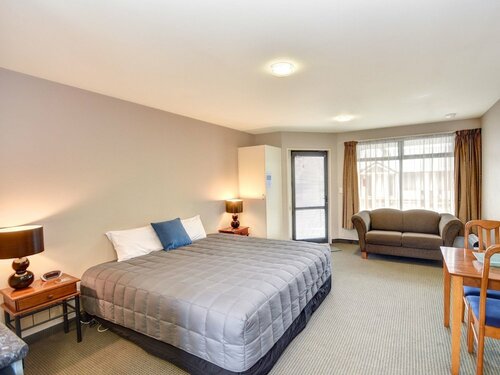 Bonnie Knights Motel Mosgiel, Забронировать Мотель  