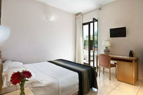 Park Hotel La Grave, Забронировать Отель Бизнес-отели Кастеллана-Гротте, 4* 5*