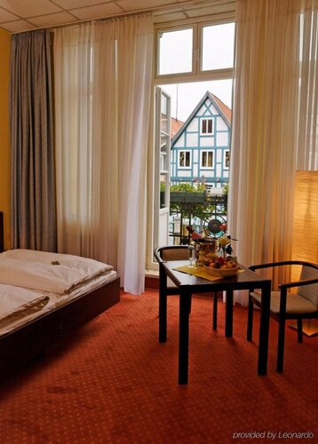 CityHotel Stadt Hamburg Uelzen, Забронировать Отель Ильцен Люнебургская пустошь