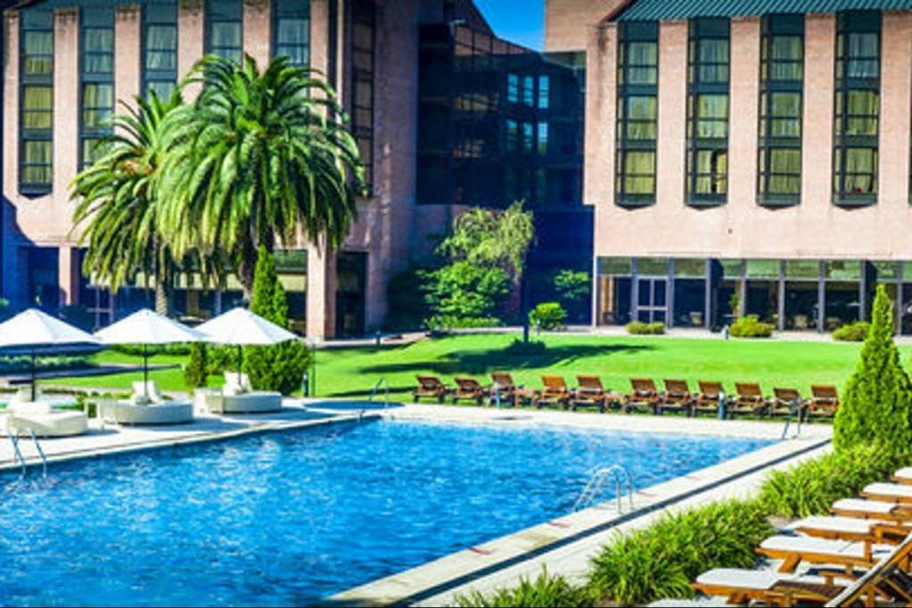 Sheraton Pilar Hotel and Convention Center