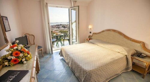 Hotel Terme President, Book Hotel Hoteller i Ischia med parkering, Parkering