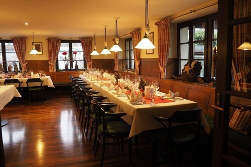 Hotel Rössle, Boek Hotel Roethis Rhine Valley