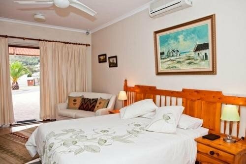 Annette Guesthouse, Забронировать Отель Plattekloof Северный пригород Кейптауна