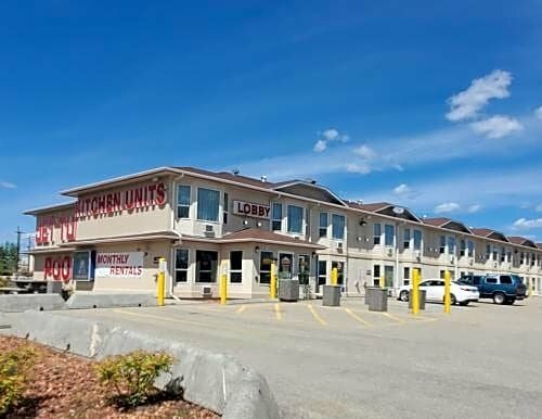 Western Budget Motel #3 Whitecourt, Забронировать Мотель Уайткорт Альберта