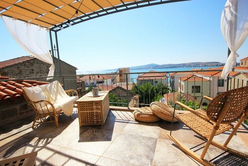 Hekatonisa Ayvalik