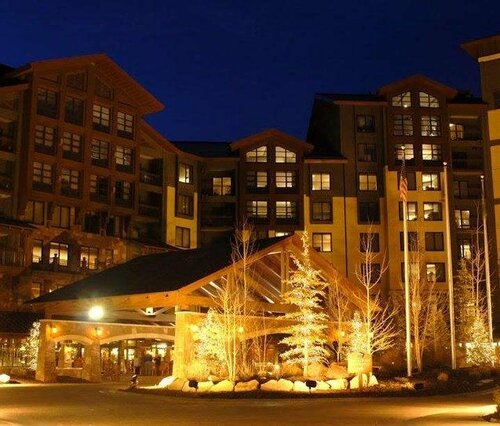 Sundial Lodge by All Seasons Resort Lodging, Забронировать Курортный отель Canyons , рядом с Фроствуд-Гондола