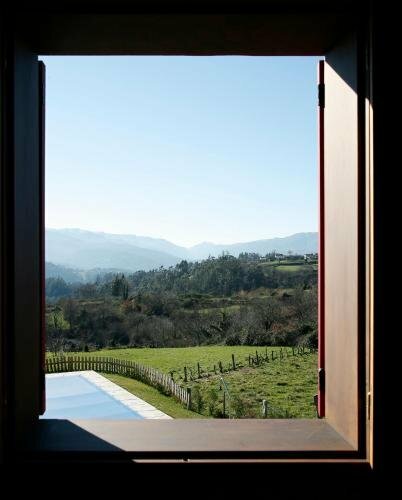 Casa Baralló, Varaa Hotelli Lobios Ourense