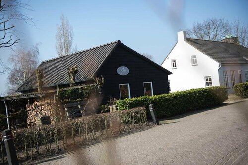 B&B Logeren bij van Heeren, Забронировать Отель «постель и завтрак» Вагенберг Северный Брабант