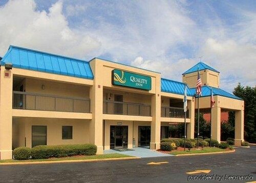 Quality Inn near Six Flags Douglasville, Buchen Sie Hotel Douglasville Georgia