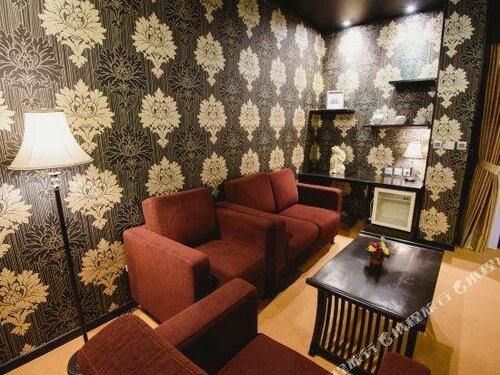Hotel l'Amore Bali, Book Hotel Hotels in Badung with a Pool, Swimming Pool