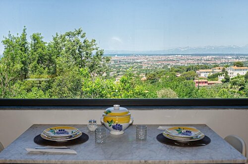 Villa Eugenia, Забронировать Отель «постель и завтрак» Ливорно 