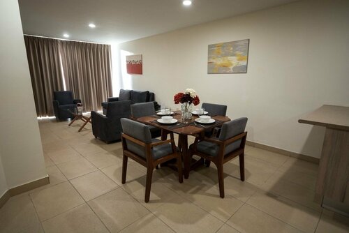 Suites San Pedro, Reservar Hotel Zacatecas México, perto de Eden Mine