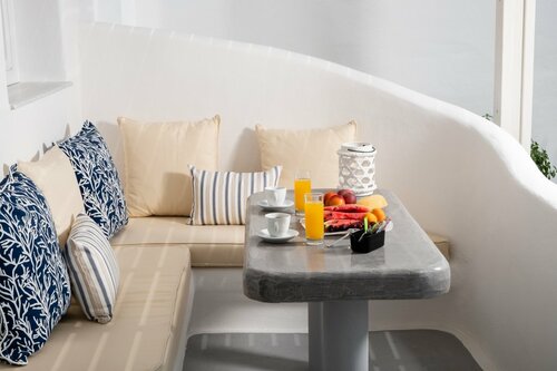 Ambience Suites, Забронировать Гостевой дом Гостевые дома Фиростефани, Гостевой дом