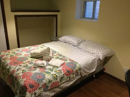 Ghalib Homestay, Book Hotel Toronto 