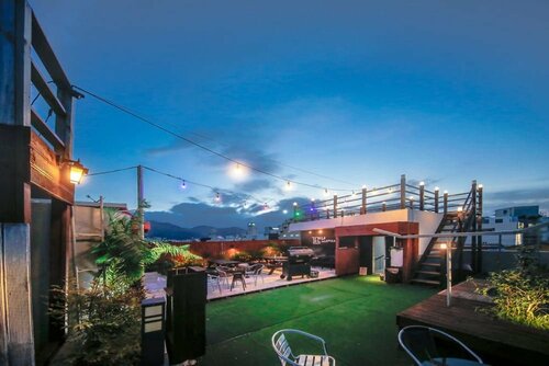 Across the Street Guesthouse - Hostel, Reserva ahora Albergue Suncheon Jeolla del Sur
