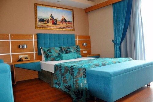 Ambrosia Hotel Beach & Spa, Забронировать Отель СПА-отели Битез, SPA-услуги