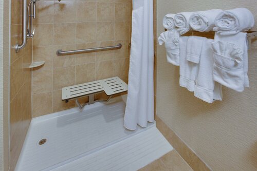 Holiday Inn Express Laurel Lakes, Book Hotel Hoteller i Maryland med parkering, Parkering
