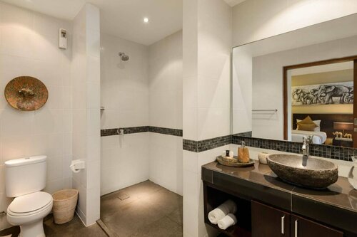 Arama Riverside, Забронировать Вилла Бизнес-отели Легиан, рядом с Пляж Легиан, 4* 5*