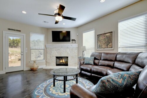 17514 Village Drive Home 4 Bedrooms 2 Bathrooms Home, Забронировать Дом для отпуска Дрипинг-Спрингс Texas Wine Country