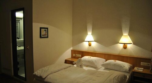 Lodner Genießerhotel Drei Mohren, Забронировать Отель Лауинген Bavarian Swabia