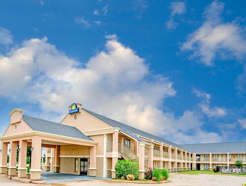 Days Inn by Wyndham McKinney, Забронировать Мини-отель Мак-Кинни Dallas - Fort Worth Metropolitan Area