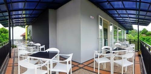 Riverstone Hotel & Cottage