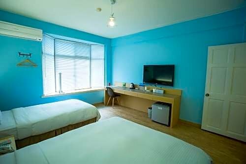 Young Motel
