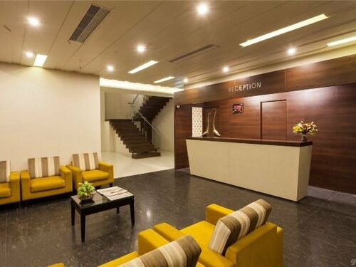 Hotel Rasika, Забронировать Отель Отели штата Махараштры с парковкой, Парковка