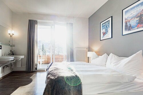 Kurhaus Lenzerheide, Забронировать Отель Отели Ленцерхайде с парковкой, Парковка
