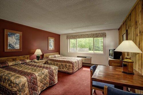 Snowy Owl Inn - a Waterville Valley Hotel