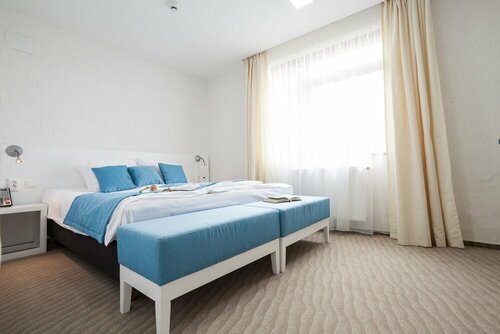 Capitolina City Chic Hotel, Забронировать Отель Клуж-Напока Клуж, рядом с The Art Museum of Cluj-Napoca