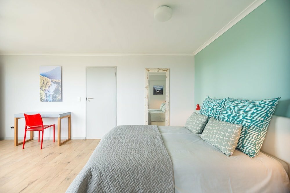 Ocean 12 Guesthouse