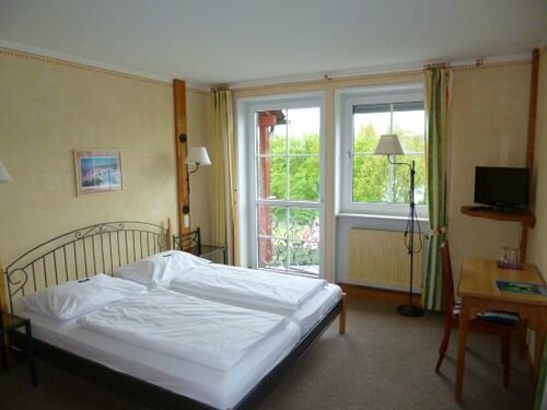 Hotel am Untreusee, Reservar Hotel Hof Upper Franconia