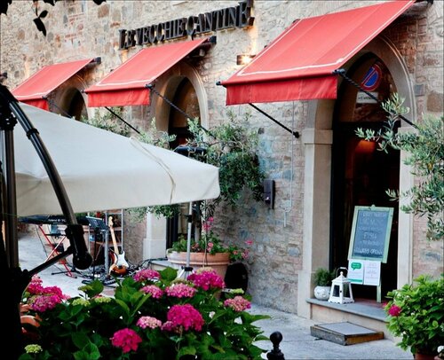 Le Vecchie Cantine, Book Hotel Hotels in Chianni with Breakfast, Breakfasts
