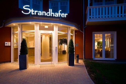Strandhafer Aparthotel, Забронировать Отель Отели Мекленбург-Померания с парковкой, Парковка