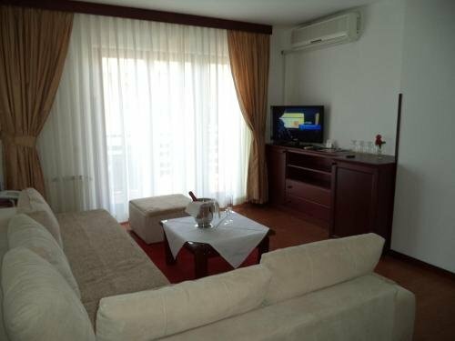 Hotel Dva Bisera, Забронировать Отель Лагадин Lake Ohrid