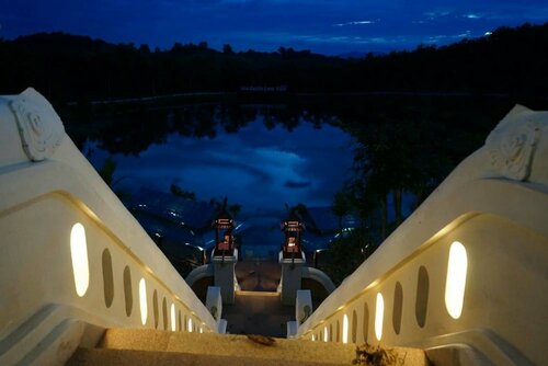 Nan Green Lake View Resort, Забронировать Курортный отель Ban Kaeo Ta Nan Province