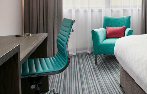 Moxy Aberdeen Airport, Buchen Sie Hotel Dyce Aberdeenshire