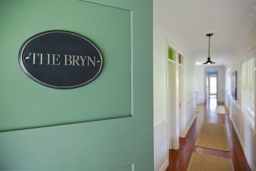 The Bryn at Tilba, Boek Hotel Central Tilba 