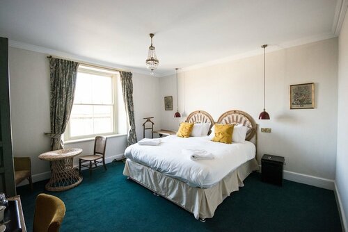 The Crooked Swan, Varaa Hotelli Hotellit Merseyside aamiaisella, Aamiainen