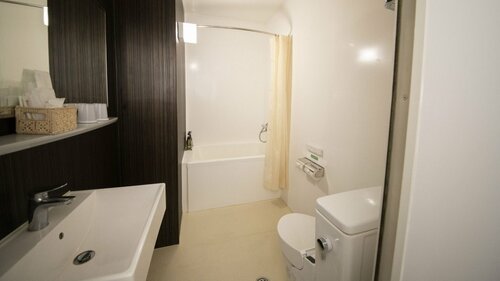 Maebashi Business Hotel Luka, Забронировать Отель Маэбаси Gunma