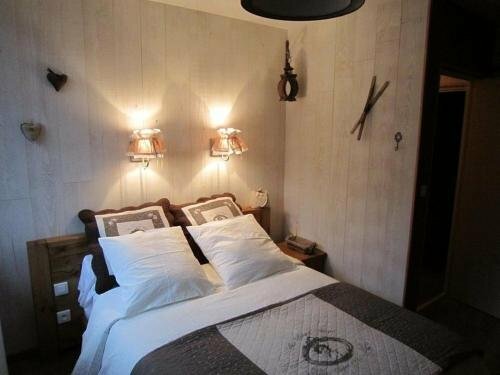 Le Patio De Luchon, Rezervasyon Bed and Breakfast Bagneres-de-Luchon 