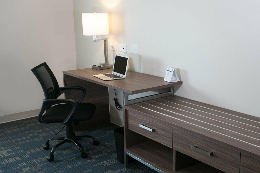 Holiday Inn Express & Suites Mexicali