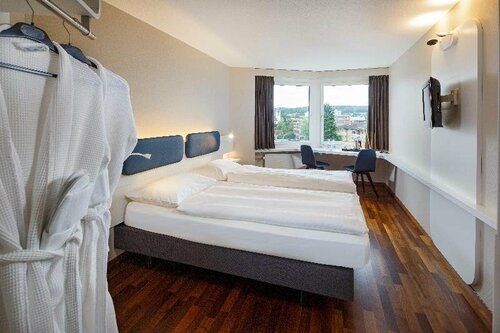 Welcome Inn, Rezervasyon Otel Kloten Zürih